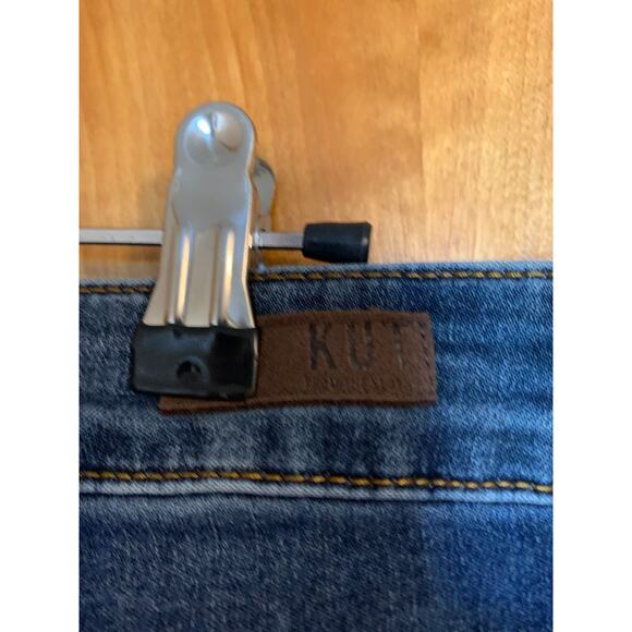 Kut From The Kloth Size 8 High Rise Boyfriend Medium Wash Women's Straight Jeans - Picture 5 of 8